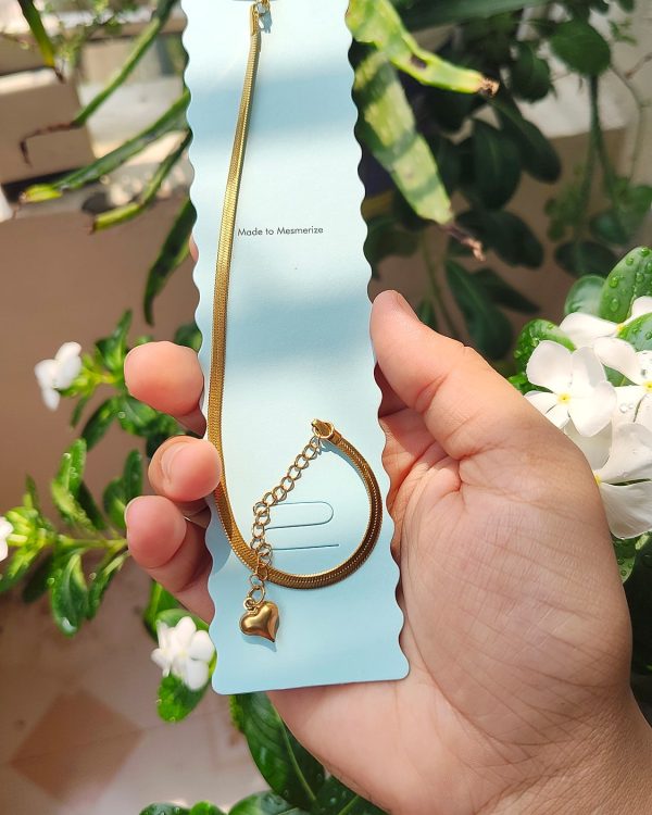 Heart Charm Snake Chain Payel - Sira Elegance