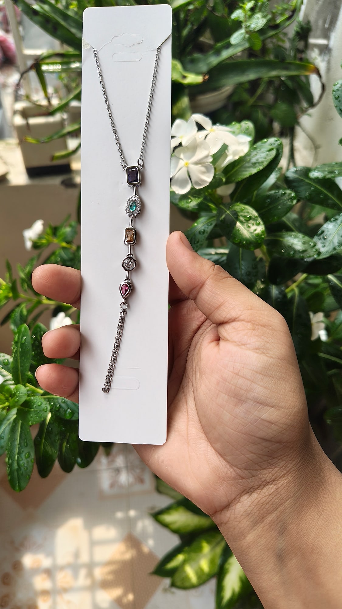 Cascade Gem Lariat - Image 3