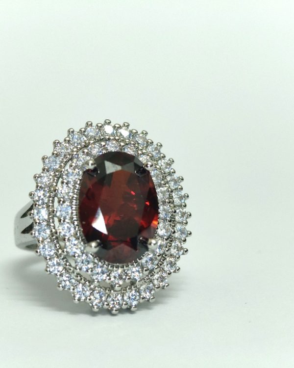 Garnet-red oval double-halo statement ring in silver-tone — Sira Elegance