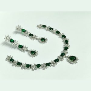 Emerald-green necklace with matching drop earrings, silver-tone set — Sira Elegance